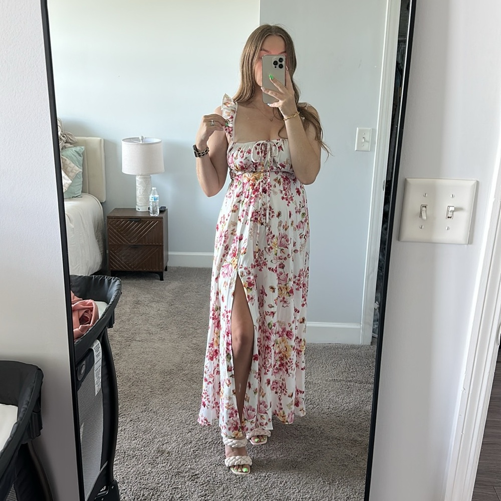 Floral dress with slit and lace up back